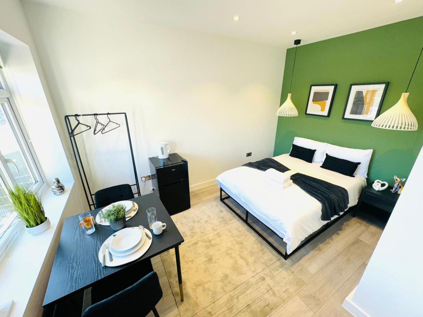 London City Center Top Studios Next To Westfield Shopping & Attractions Esterno foto